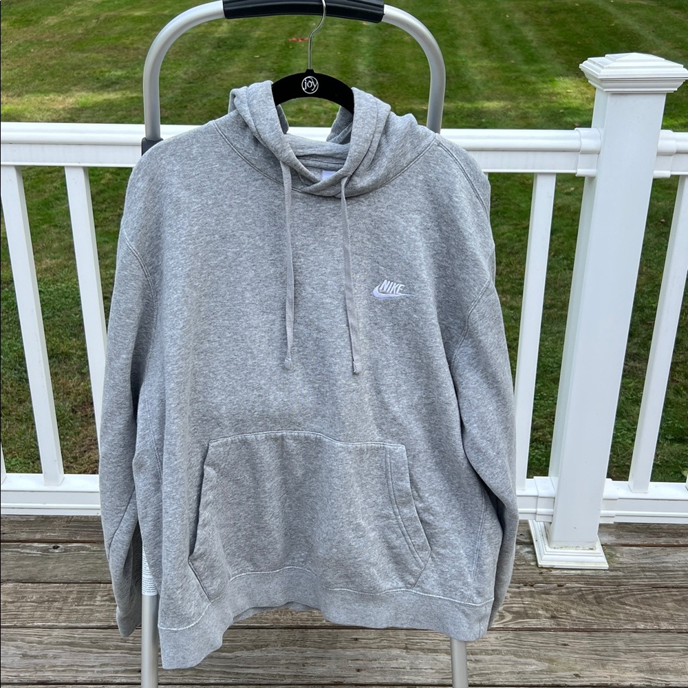 Nike Heather Gray Pullover Hoodie
